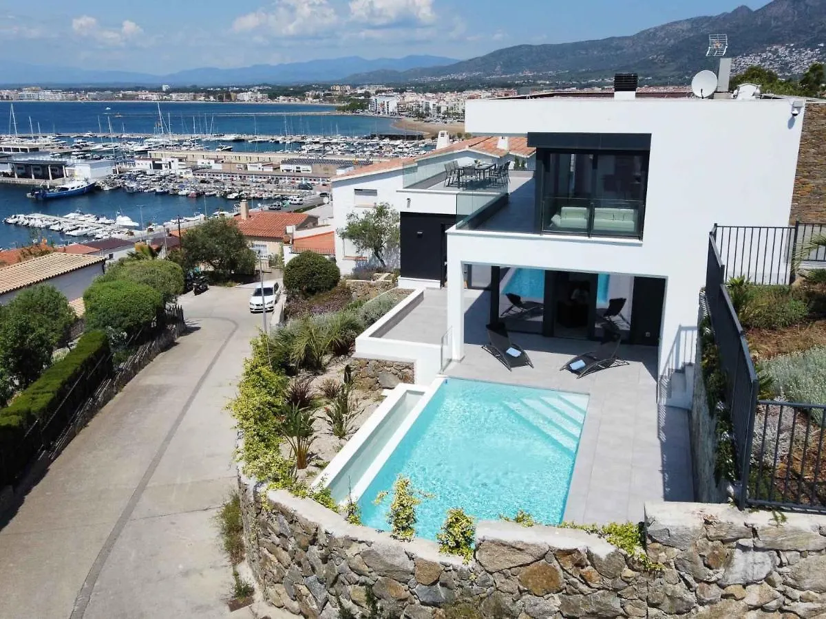 Villa Kaia By Interhome Roses Spain